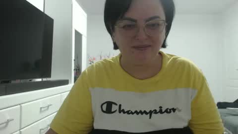 Anda online show from December 9, 12:01 am