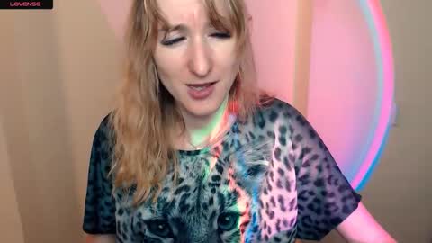 Snapshot of amandasentin chatting on September 23, 7:35 am Amanda online show from September 23, 7:35 am
