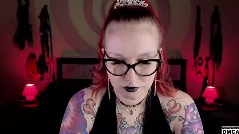 Snapshot of amanita__pantherina chatting on March 7, 10:45 am Goddess Amanita online show from March 7, 10:45 am