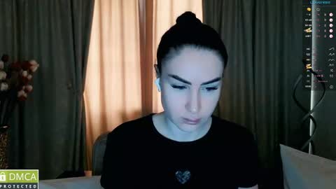 amara campbell online show from April 15, 3:10 am