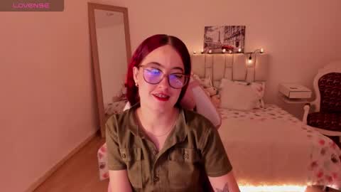 amaraa_couper1 online show from January 16, 4:43 am