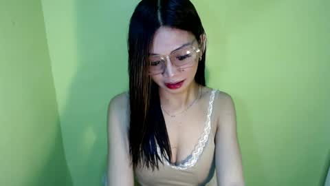 BELLA online show from July 23, 1:52 am