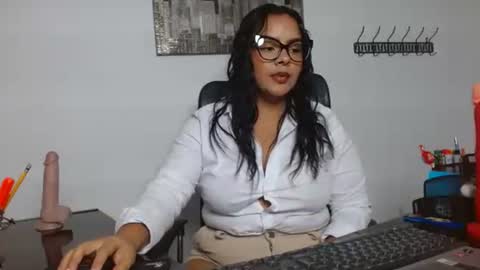 Snapshot of amaranta_carey chatting on September 22, 10:36 pm amaranta_carey online show from September 22, 10:36 pm