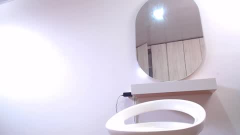 Amaranta online show from September 13, 1:13 pm