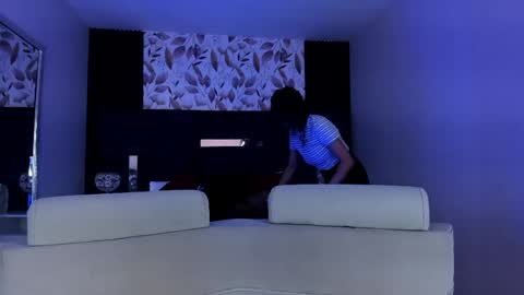 Emily online show from April 22, 10:55 am