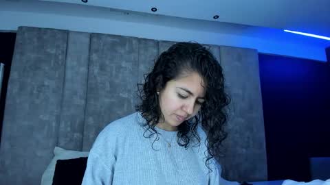 Emily online show from March 18, 11:05 am