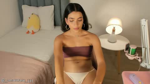  Mar  independent model  online show from June 26, 9:09 pm