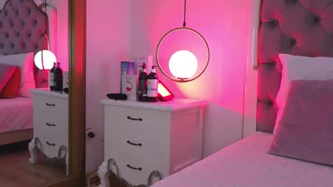 Sara online show from November 23, 11:41 am