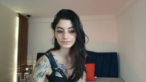 AMBAR LEE online show from June 5, 12:10 pm