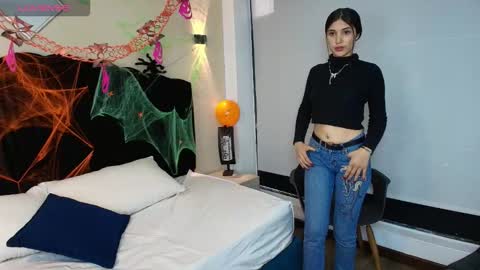 Ambar Ross online show from October 22, 8:54 pm