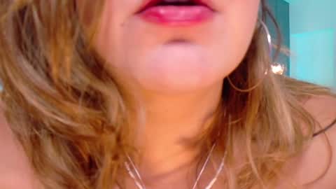 Ambar  online show from October 10, 1:17 pm