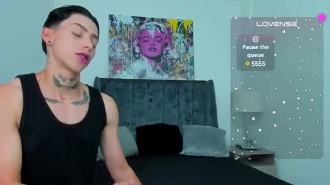 Snapshot of amber_adams_ chatting on January 31, 12:40 pm Amber online show from January 31, 12:40 pm