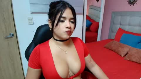 Snapshot of amber_rivas19_ chatting on October 10, 2:50 am amber_rivas19_ online show from October 10, 2:50 am