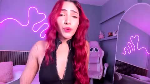 Amber Baker  online show from July 24, 3:09 pm