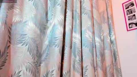 Amber  online show from November 24, 2:43 am