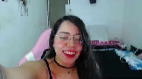 Amber online show from October 7, 5:53 pm