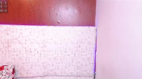Snapshot of ambersfoxx chatting on October 15, 4:41 pm ambers online show from October 15, 4:41 pm