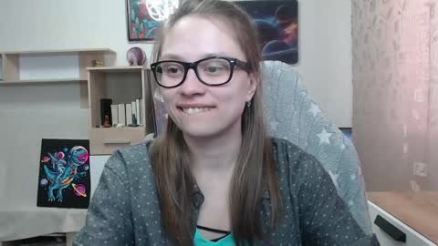Amber online show from May 1, 4:39 am