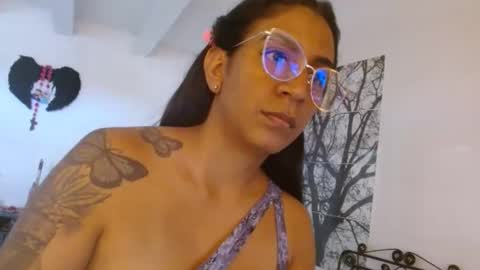 amelia  online show from February 28, 5:06 pm