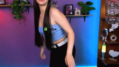 amelia lovely1 online show from April 12, 7:45 am