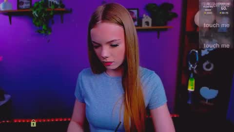 amelia lovely1 online show from April 11, 7:45 am