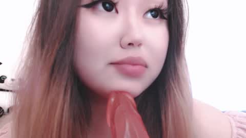 Amelia online show from April 16, 6:19 pm