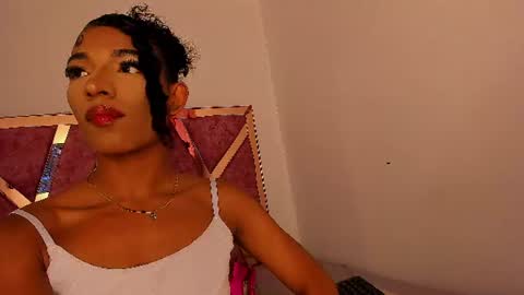 amelia online show from June 25, 8:47 pm