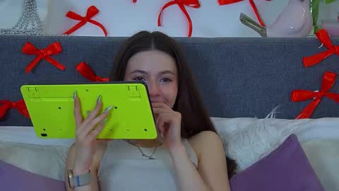 Amelia online show from March 12, 7:14 pm