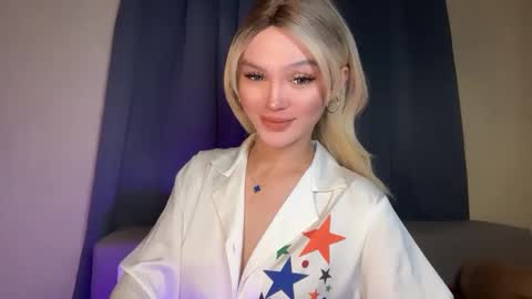 amelinckx online show from March 23, 3:44 am