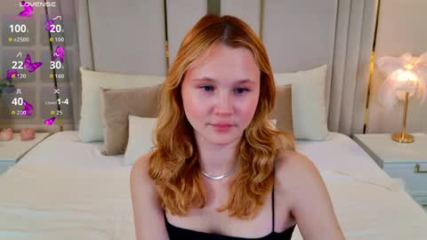 AmeliRoyse online show from May 10, 5:19 pm