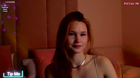 AmeliRoyse online show from March 20, 5:51 pm