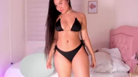 Amery online show from July 11, 4:39 am
