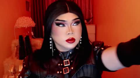 Queen Mireska online show from September 20, 10:51 am