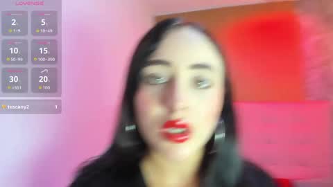 Amiee online show from April 27, 7:55 pm
