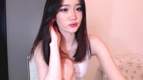 AmiliYan online show from December 14, 8:34 am