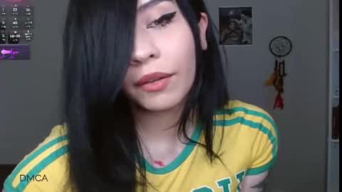 amilust online show from February 27, 7:06 pm