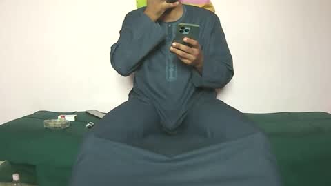 Amir online show from November 24, 8:46 am