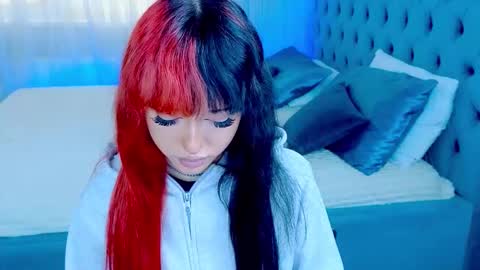    online show from February 3, 11:03 am