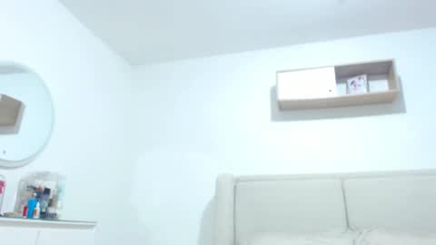 Snapshot of ammy_velez chatting on September 15, 7:37 pm ammy_velez online show from September 15, 7:37 pm