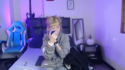 Amnesia online show from October 6, 12:34 pm