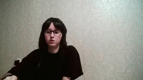 Amomira online show from December 17, 4:14 pm