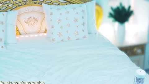  Im the first transgender post-op model on haturbate. I have a new sweet pussy... online show from January 6, 8:50 pm