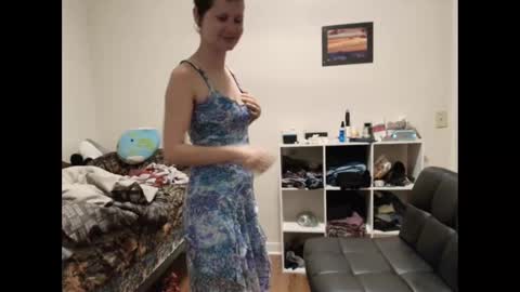 Amora Mystic online show from September 17, 3:54 am