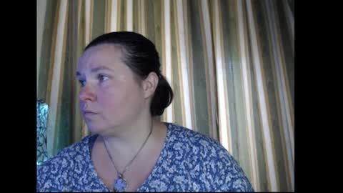 Snapshot of amorelara chatting on September 15, 10:17 am amorelara online show from September 15, 10:17 am