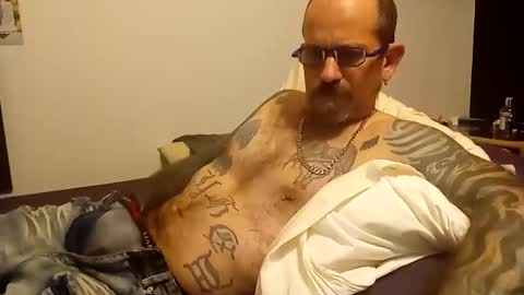 Snapshot of amunrethegod chatting on October 20, 9:31 pm amunrethegod online show from October 20, 9:31 pm