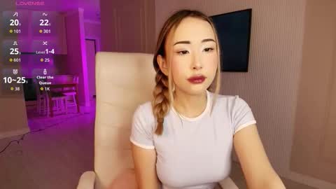 Amy Akime online show from February 12, 1:53 am