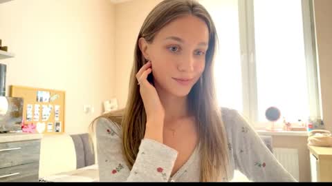 Amy Chill online show from April 9, 11:38 am