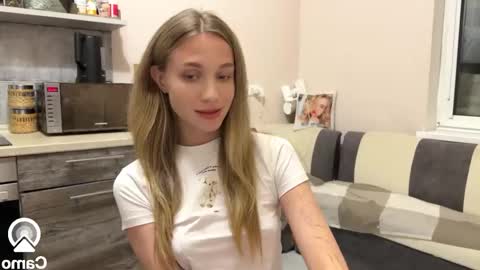 Snapshot of amy_chill chatting on September 30, 5:23 pm Amy Chill online show from September 30, 5:23 pm