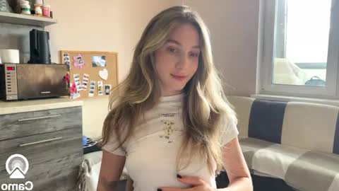 Snapshot of amy_chill chatting on October 11, 12:10 pm Amy Chill online show from October 11, 12:10 pm