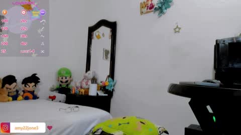 Amy online show from May 17, 6:39 pm